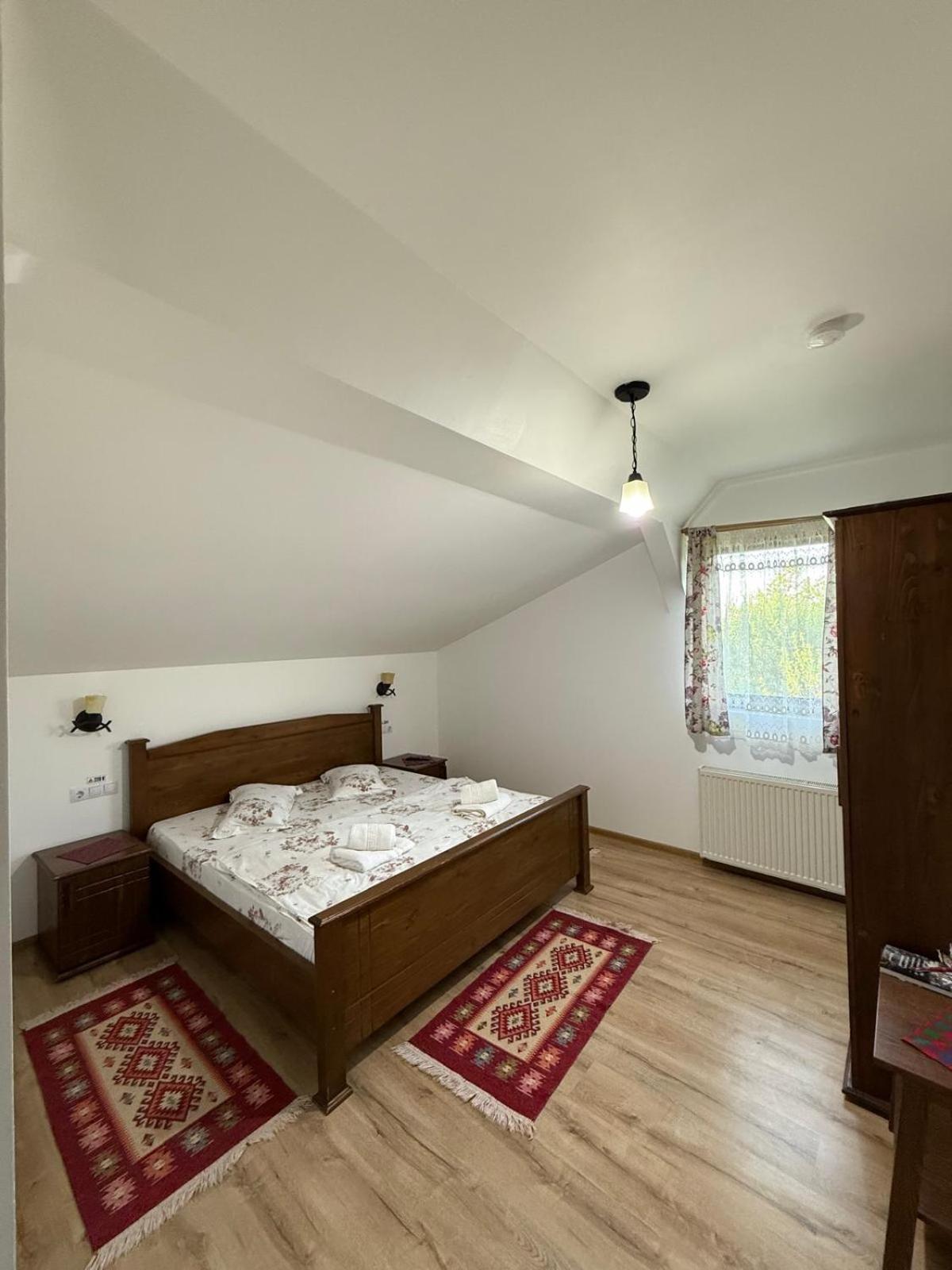 Casa Dunca Villa Sighetu Marmaţiei Екстериор снимка